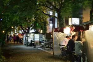 屋台ラーメンの光景