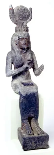 イシスの像（古代エジプト後期、青銅製）