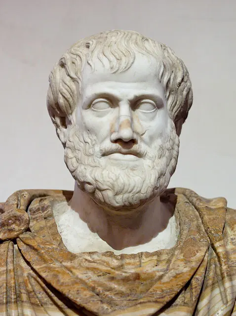 アリストテレスの彫像